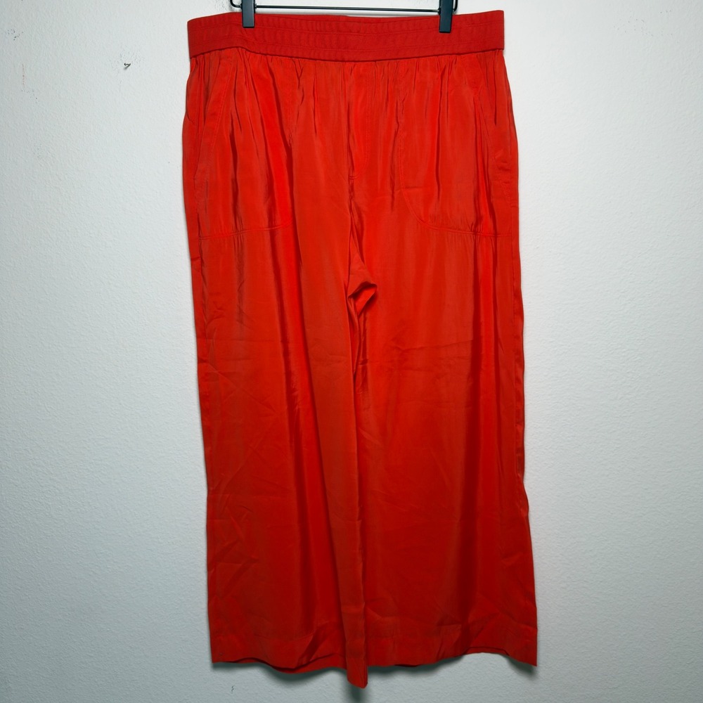 Cabi Women Campground Crop Pants Large Red Wide Leg Pull On Elastic Waist 6609